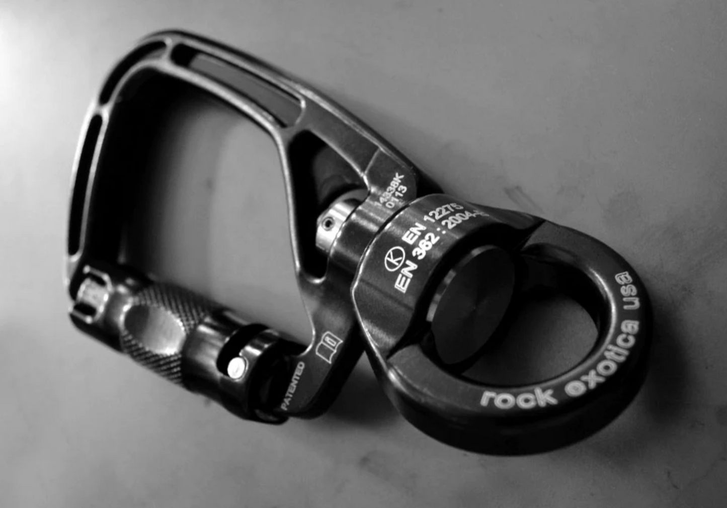 Rock Exotica SwivaEye Auto-Lock Carabiner - C82A