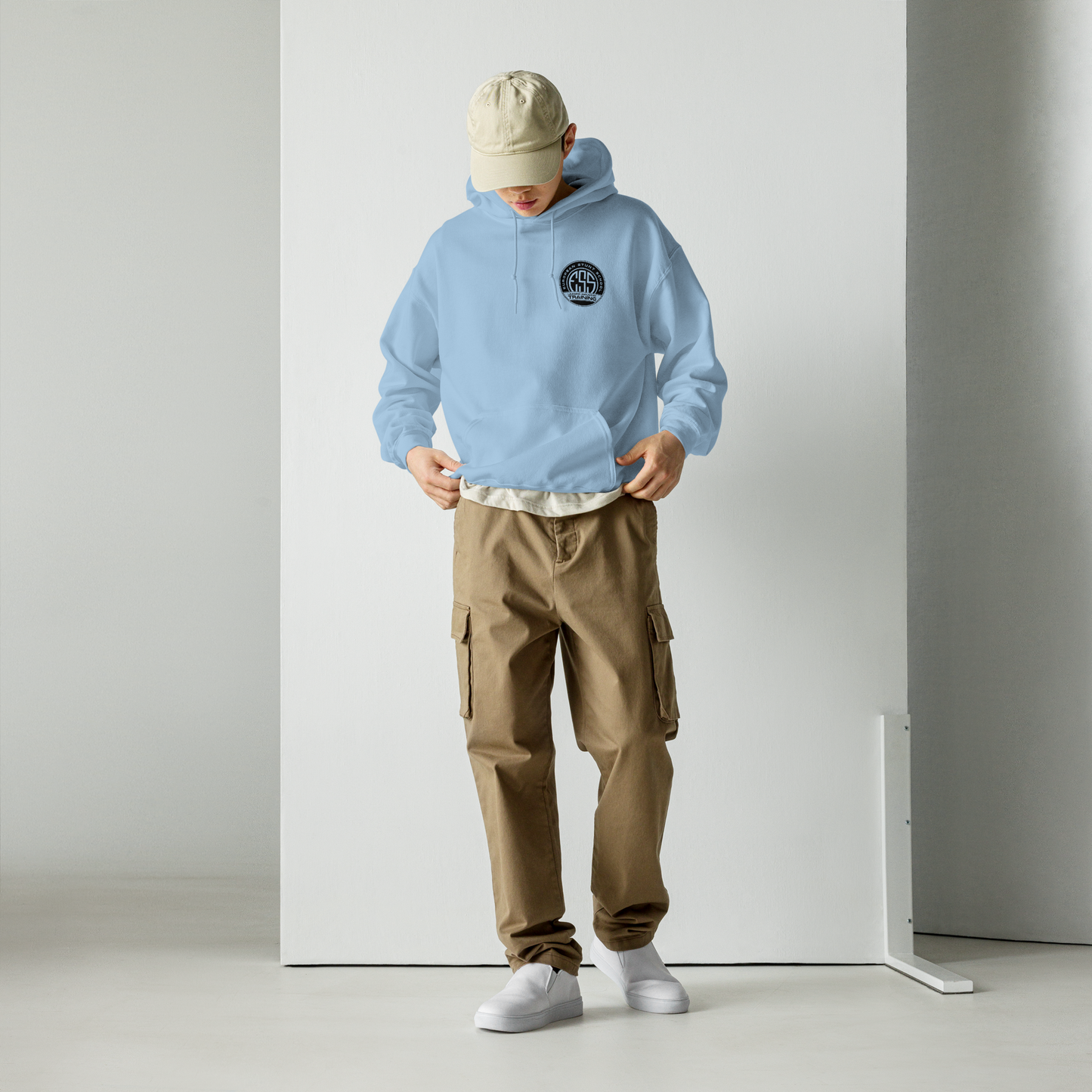 Unisex Hoodie 2025 - round logo front / wording on the back