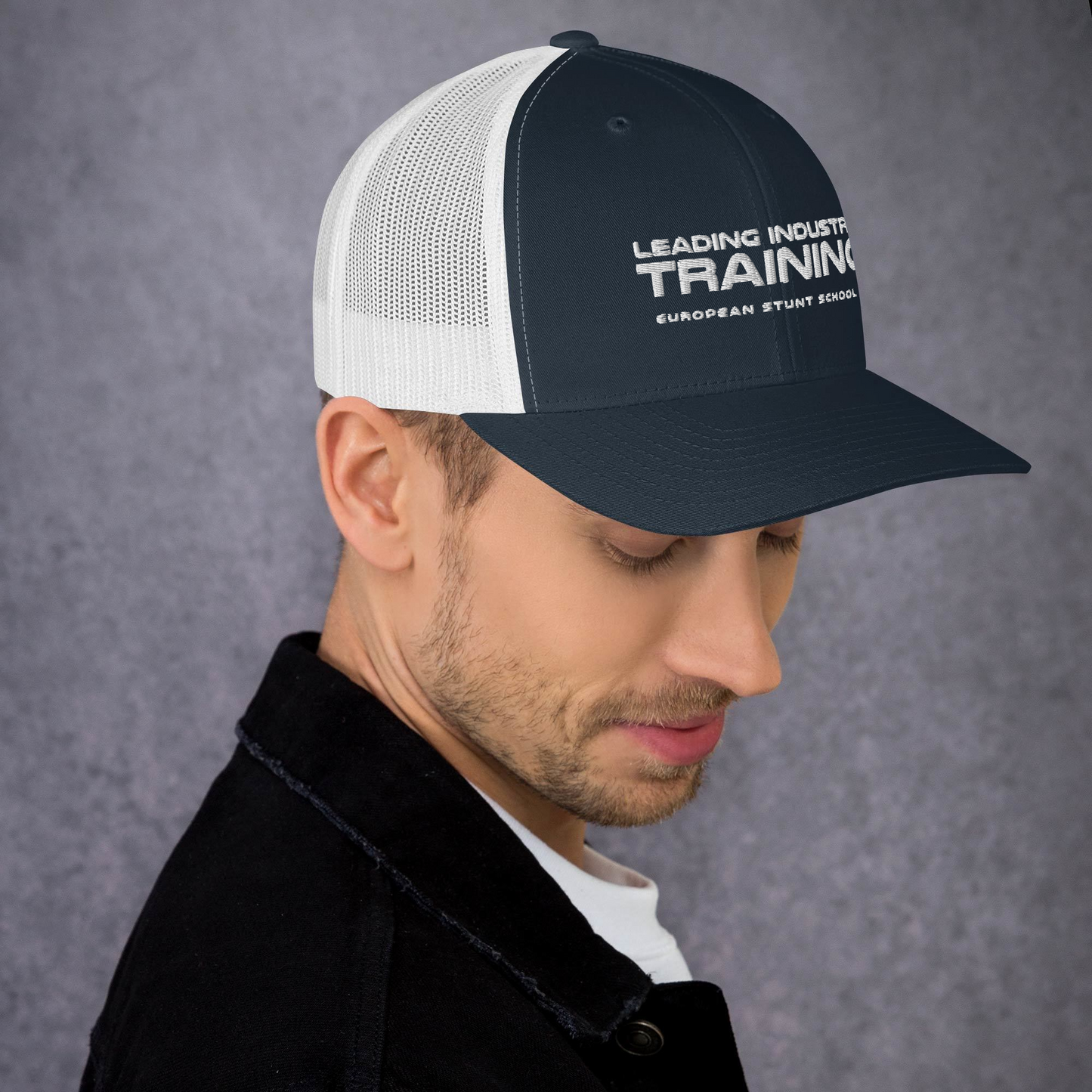 Trucker Cap - white logo